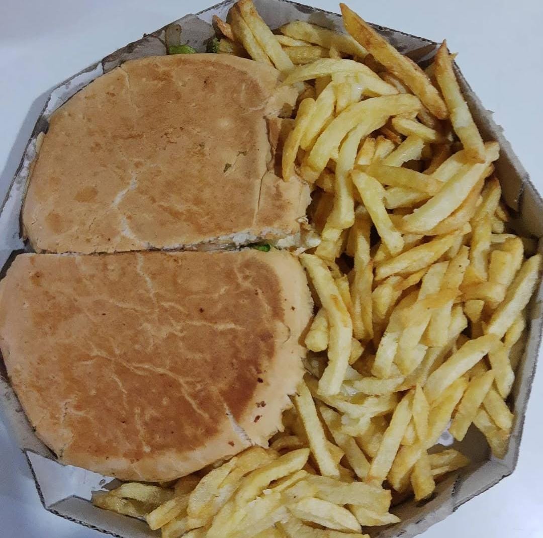 Combo lanche e fritas